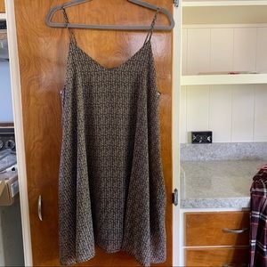 Peach Love California Dress Size Large Brand with tags comes with pockets